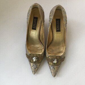 Badgley Mischka "Delia ll" Slip on Pumps  Size 7M  Gold/Gold Embroidery